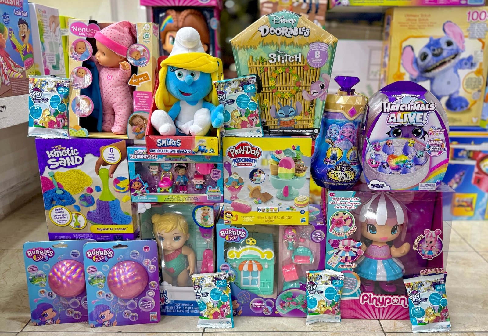 PAQUETE SURTIDO NIÑA $2,590