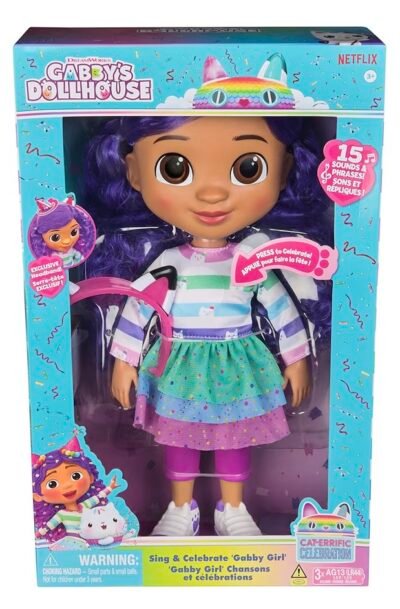 Gabby canta y celebra